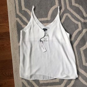 NWT WHITE TANK